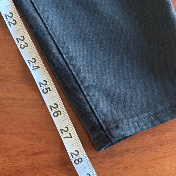 Madewell Over-The-Belly Maternity Skinny - Picture 11 of 11